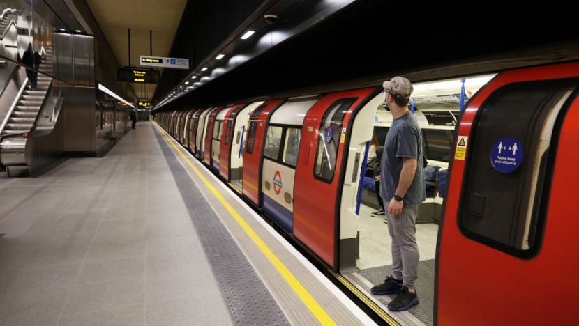 London subway in first major expansion since the '90s London subway in first major expansion since the '90s