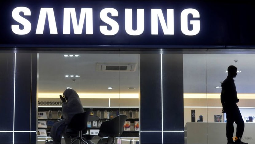 Samsung to lure 175 million existing India customers with cashback card Samsung to lure 175 million existing India customers with cashback card