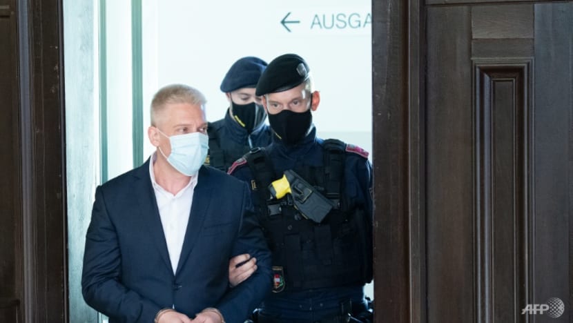 Activists outraged at Austria trial of corruption 'informer' Activists outraged at Austria trial of corruption 'informer'