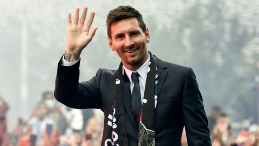 Football: Pochettino hails "incredible" Messi Football: Pochettino hails "incredible" Messi