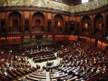 FILE PHOTO: An overview of Italy's upper house of Parliament in Rome July 28, 2010.  REUTERS/Tony Gentile      