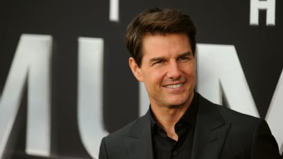 Tom Cruise Lands A Helicopter In British Family’s Garden Then Offers Them A Ride