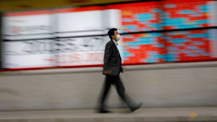 World shares cling near record highs World shares cling near record highs