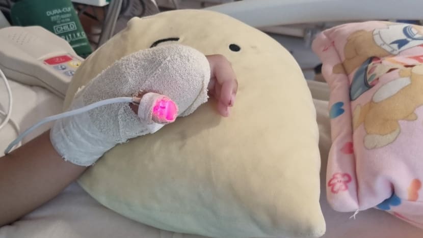 Girl, 5, has part of finger amputated after injuring it while using hand dryer 'without a vent covering' at ION Orchard Girl, 5, has part of finger amputated after injuring it while using hand dryer 'without a vent covering' at ION Orchard