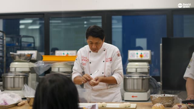 台湾知名面包师文世成首次来新传授烘焙技巧 提升本地烘焙业水平 