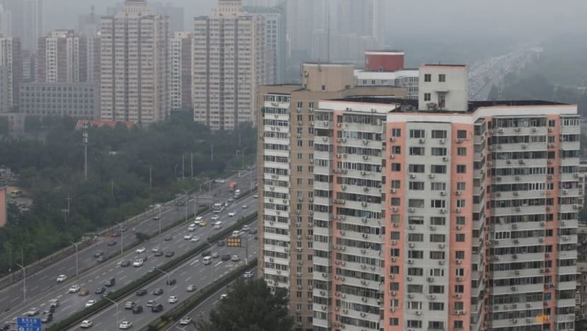 China's Jan-May property investment, sales fall at faster pace
