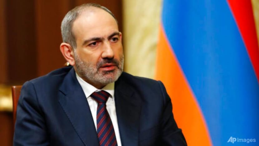 Armenia's prime minister offers to discuss early election Armenia's prime minister offers to discuss early election