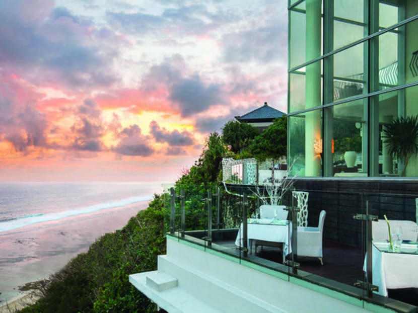Banyan Tree Ungasan Bali offers a breathtaking view overlooking the Indian Ocean. Travellers can enjoy from their villa package, which starts from US641(S$911.05) per night. Photo: Banyan Tree Ungasan
