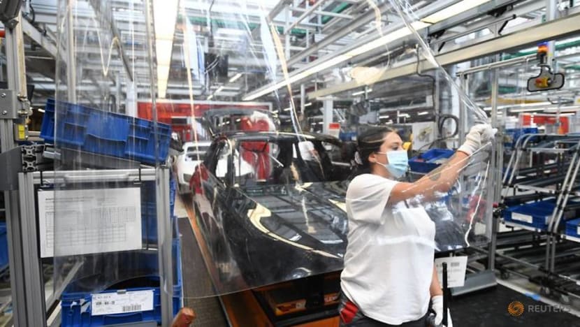 German car sales drop 30per cent in January - source German car sales drop 30per cent in January - source