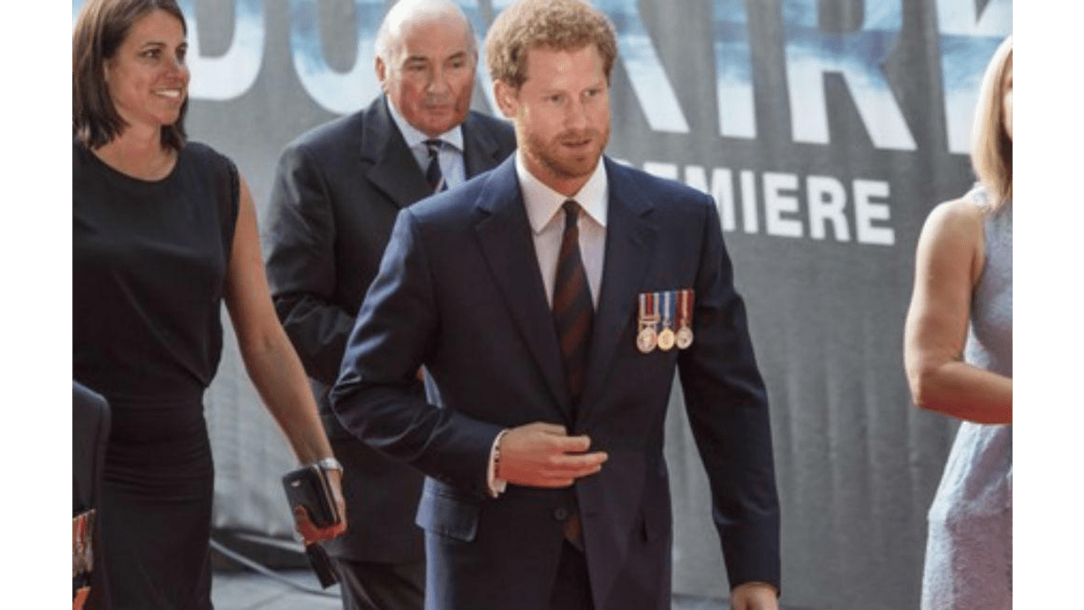 Prince Harry flying solo in Africa - 8days