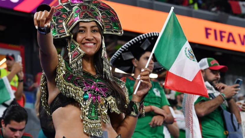 Mexican prayers answered as Ochoa save earns draw with Poland Mexican prayers answered as Ochoa save earns draw with Poland