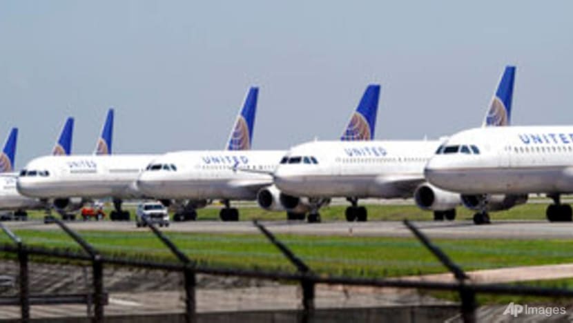 As freeze in air travel begins to thaw, United adds flights