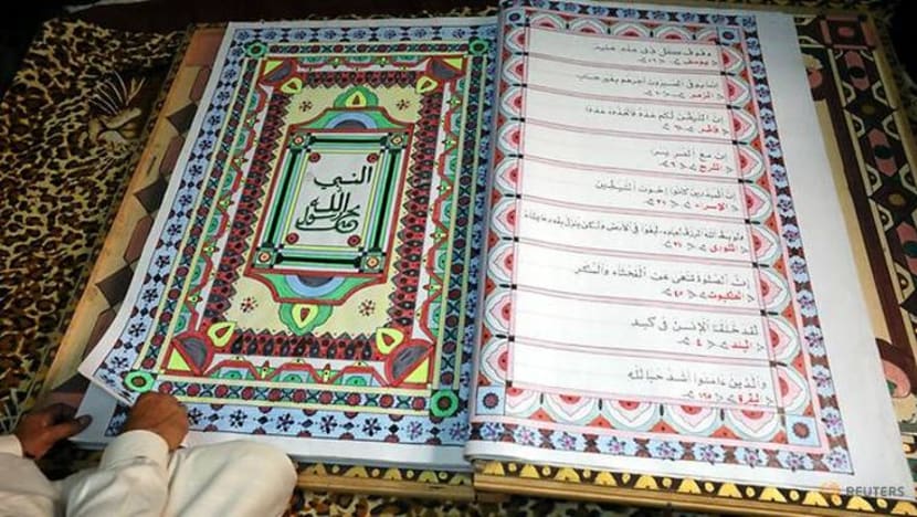 Seniman Mesir harap dapat catat rekod dunia dengan Quran sepanjang 700 meter
