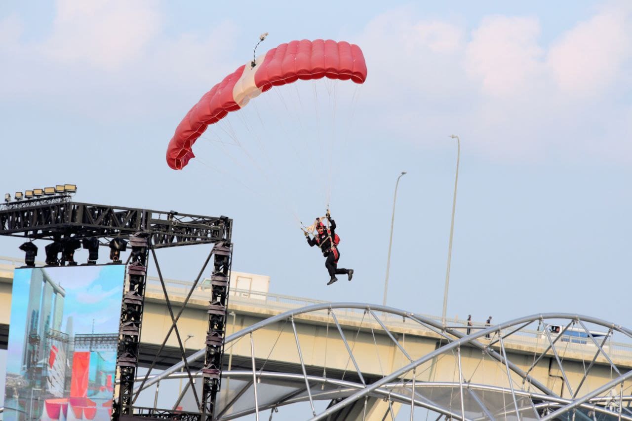 NDP skydiving displays can challenge even the best of parachutists, say former commandos NDP skydiving displays can challenge even the best of parachutists, say former commandos