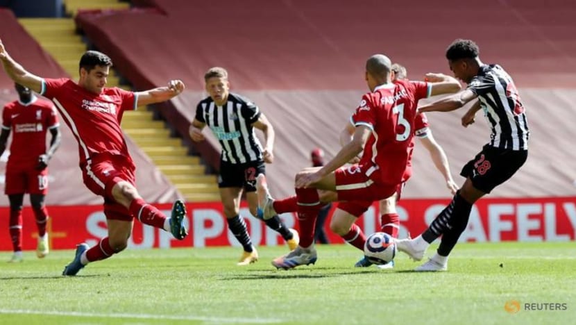 Soccer-Bruce slams handball rules after Newcastle denied at Liverpool Soccer-Bruce slams handball rules after Newcastle denied at Liverpool