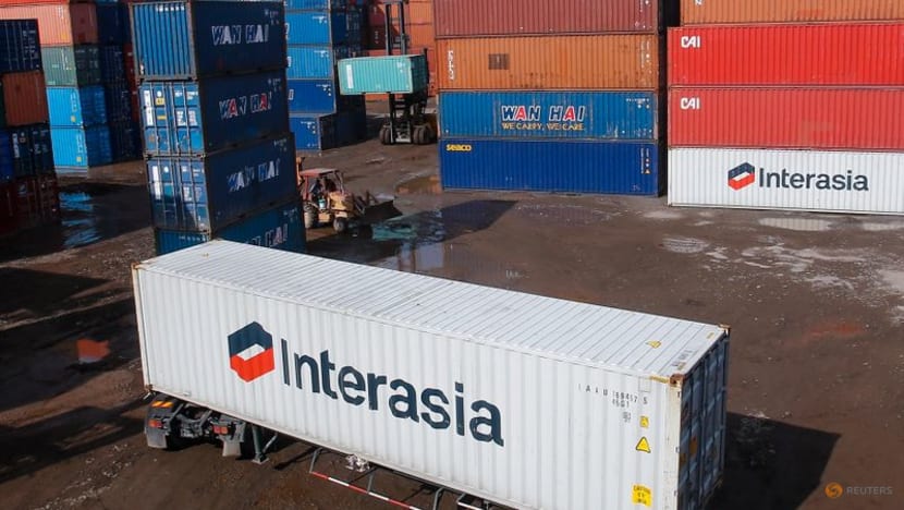 Malaysia's July exports rise 5per cent, below forecast Malaysia's July exports rise 5per cent, below forecast