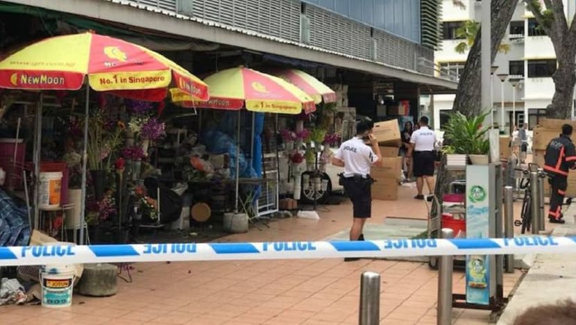 3 cedera selepas kereta rempuh kedai di pasar Marine Terrace