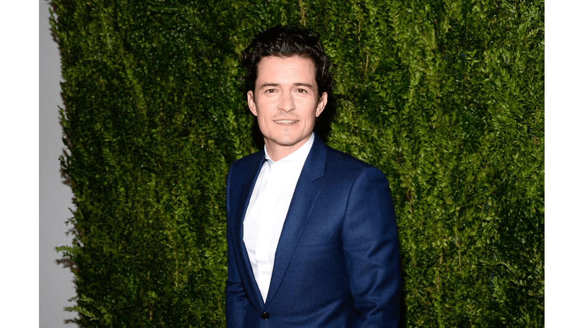 Orlando Bloom accepts his naked paddle boarding 