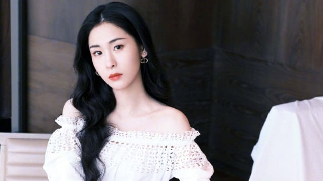 遭疯传怀孕导致左耳失聪　张碧晨亲揭真相