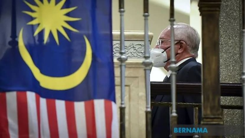 NOTA DARI KL: Apakah langkah UMNO seterusnya lewati Najib Razak? 