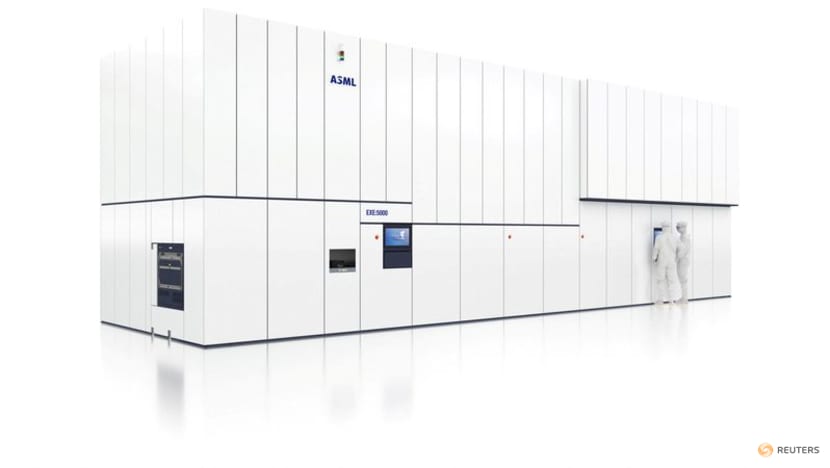 Computer chip giant ASML places big bets on a tiny future Computer chip giant ASML places big bets on a tiny future