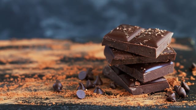 误食燃脂巧克力 中国七岁女童中毒送医抢救