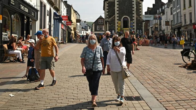Returning Brits begin quarantine as second virus wave threatens Europe Returning Brits begin quarantine as second virus wave threatens Europe