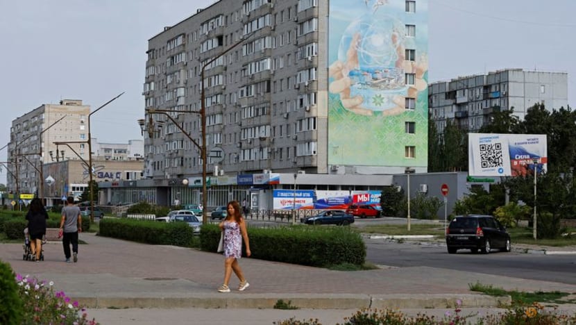 US urges citizens to leave Ukraine as fears grow of Russian attacks on capital US urges citizens to leave Ukraine as fears grow of Russian attacks on capital