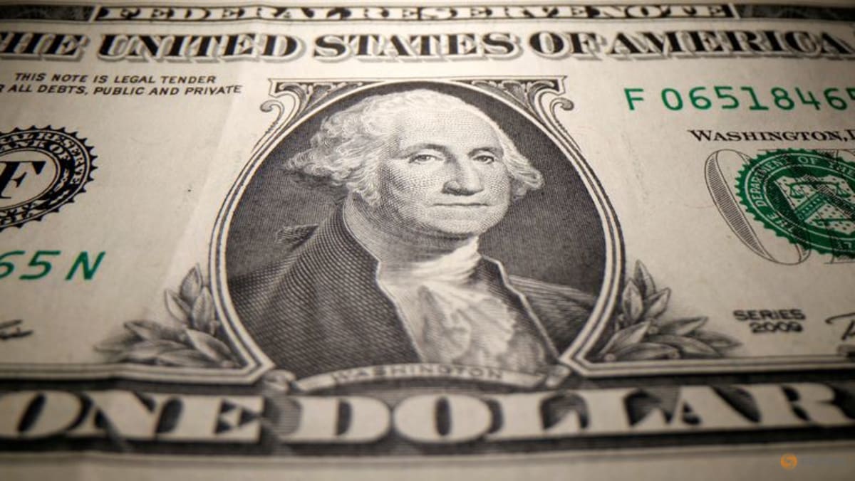 Dolar mandek karena pedagang menunggu petunjuk kebijakan dari Powell