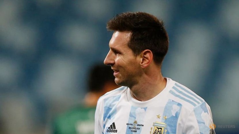Football: Messi contract saga goes to the wire, but club still optimistic Football: Messi contract saga goes to the wire, but club still optimistic