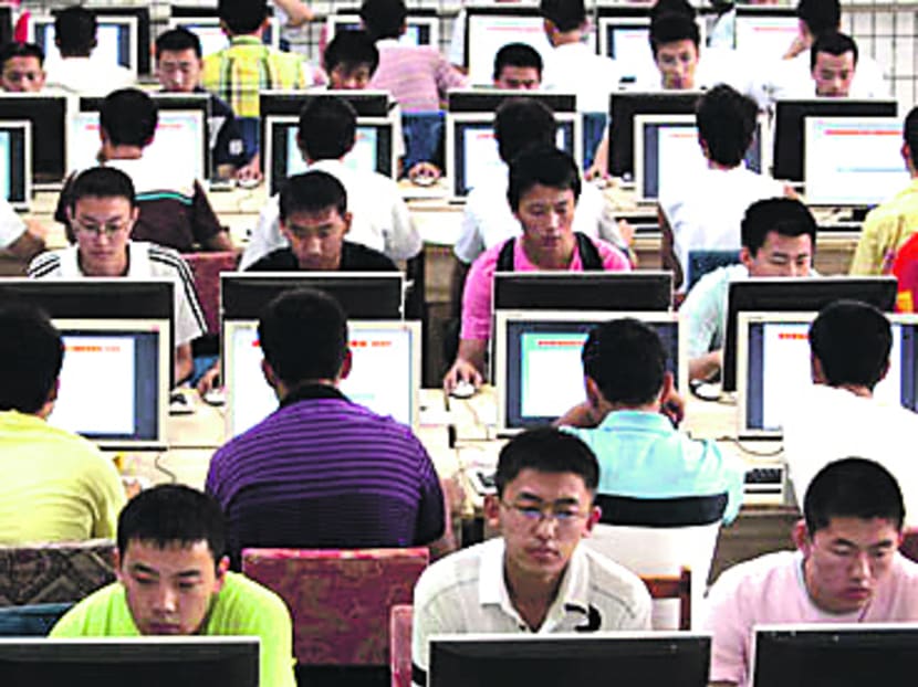 A busy Internet cafe in Taiyuan, China. The Chinese Public Security Minister called on members of a security alliance to come up with measures, including those to strengthen control over social networks. Photo: Reuters