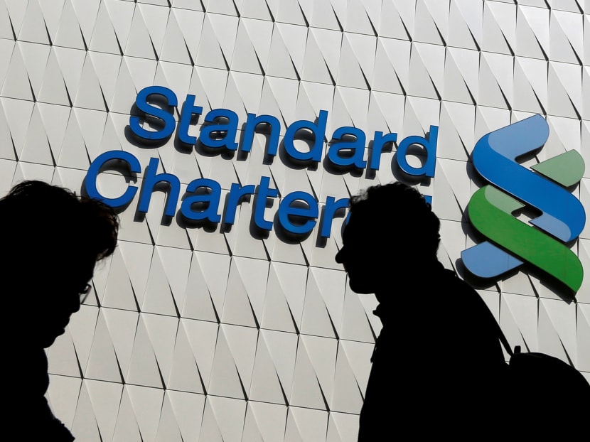 StanChart said on Tuesday (Sept 12) that its customers will be able to withdraw cash from their accounts at more than 400 additional locations including minimarts and convenience stores islandwide from next month. Photo: Reuters
