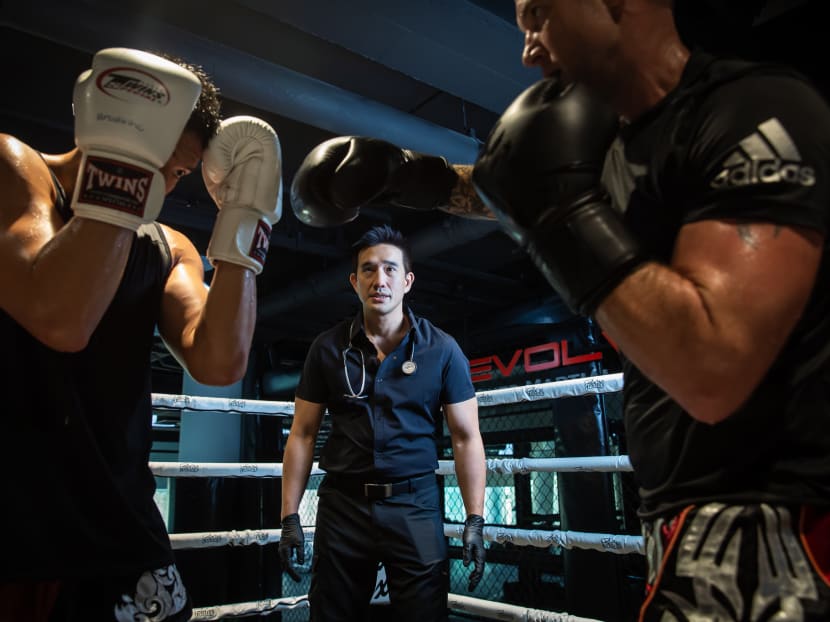 Dr Alan Cheung is a consultant orthopaedic surgeon at the International Orthopaedic Clinic at Mount Elizabeth Novena hospital, and also a ringside doctor for ONE Championship and the ONE Warrior series.