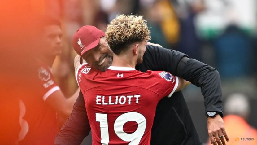 Liverpool beat Wolves 3-1 in late comeback