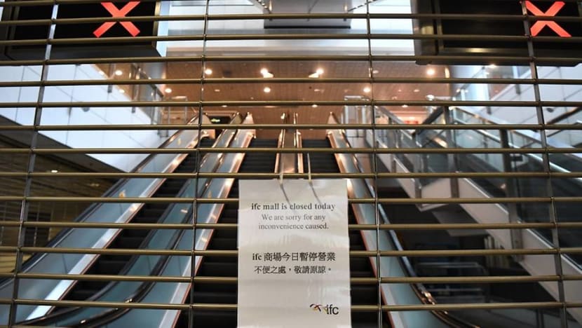 Hong Kong retail rents fall sharply in Q3