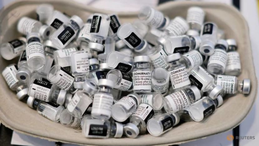 French COVID-19 cases near 30,000 as vaccinations top 5 million French COVID-19 cases near 30,000 as vaccinations top 5 million