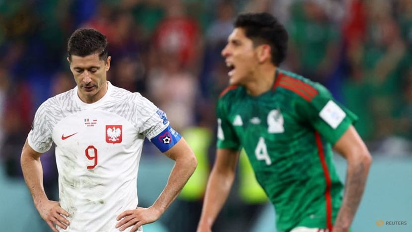 Lewandowski penalty miss lays bare Poland's attacking woes Lewandowski penalty miss lays bare Poland's attacking woes