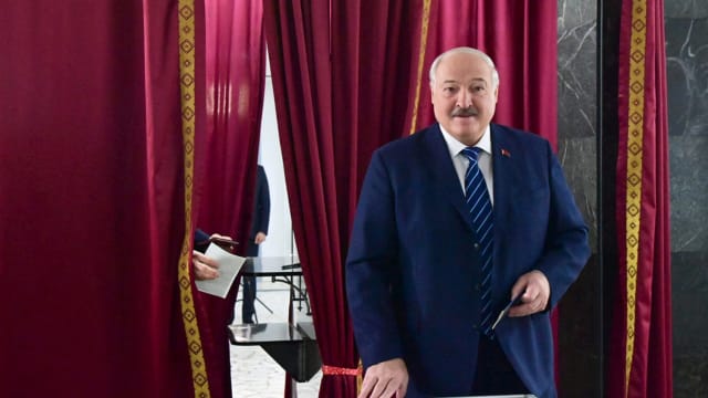 白俄罗斯总统卢卡申科明年将寻求连任