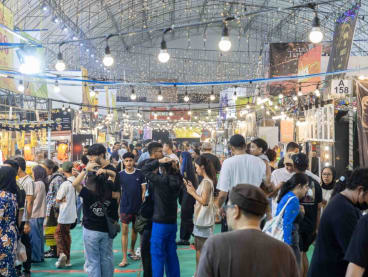 Will S’pore’s pasar malam industry fade into the night?