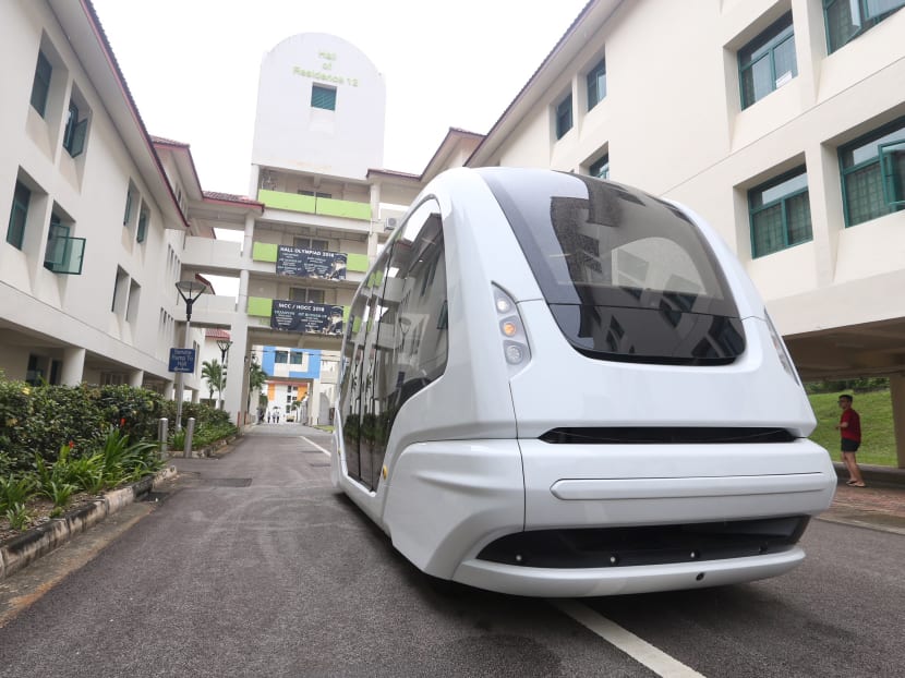 A demonstration of the fully automated Group Rapid Transit, which will operate a minibus service route connecting halls of residences with the main academic areas. It is targeted to serve 200 to 300 passengers daily.