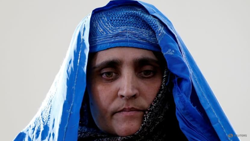 Italy takes in National Geographic's green-eyed 'Afghan Girl' Italy takes in National Geographic's green-eyed 'Afghan Girl'