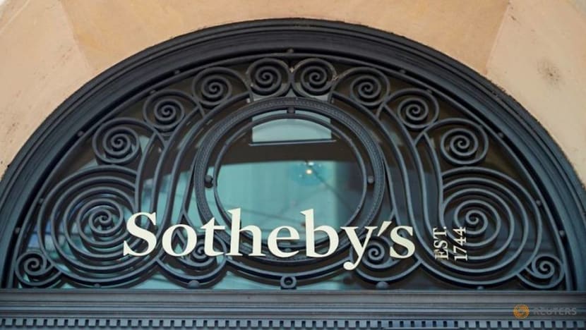 Hedge fund manager Alexander Klabin to invest in auction house Sotheby's Hedge fund manager Alexander Klabin to invest in auction house Sotheby's