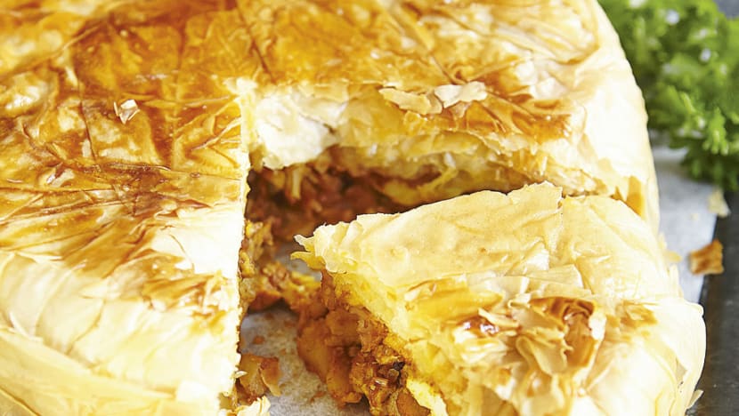 Make This Giant Curry 'Puff' Now