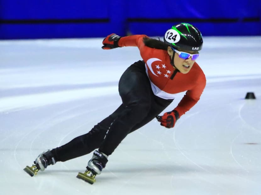 Singapore short track speed skater Cheyenne Goh competing at the 2016 World Cup 1 Calgary (Photo credit to Arno Hoogveld)