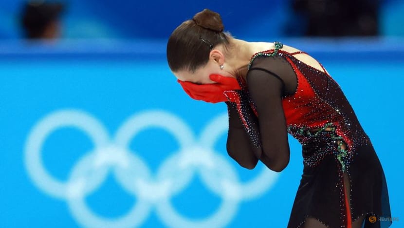 Figure skating: Valieva stumbles into fourth place, Olympic medal ceremony to go ahead Figure skating: Valieva stumbles into fourth place, Olympic medal ceremony to go ahead