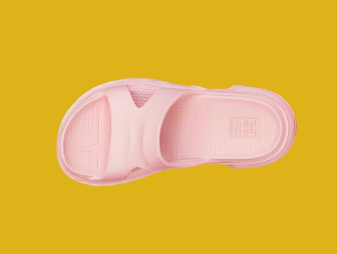 Going Ahead With A VTL Vacation? Essentials For Your Tropical Getaway - CNA Luxury 10 givenchy crocs