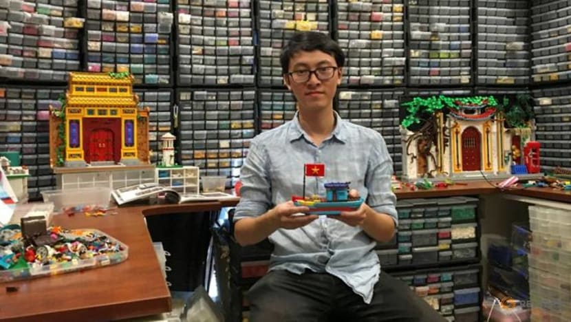 Lego collector recreates Vietnam street scenes in miniature