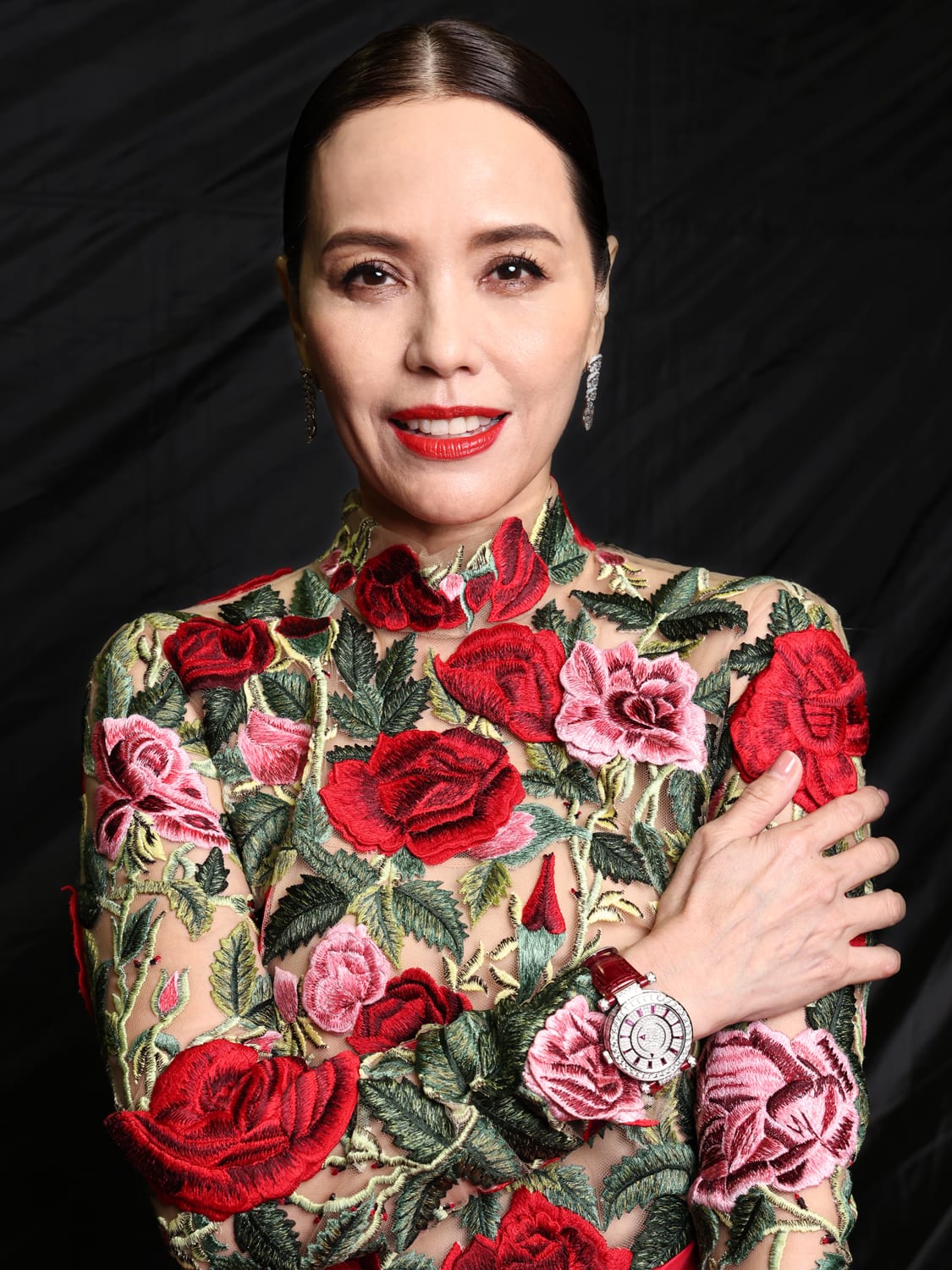 zoe_tay_star_awards_2023.jpg