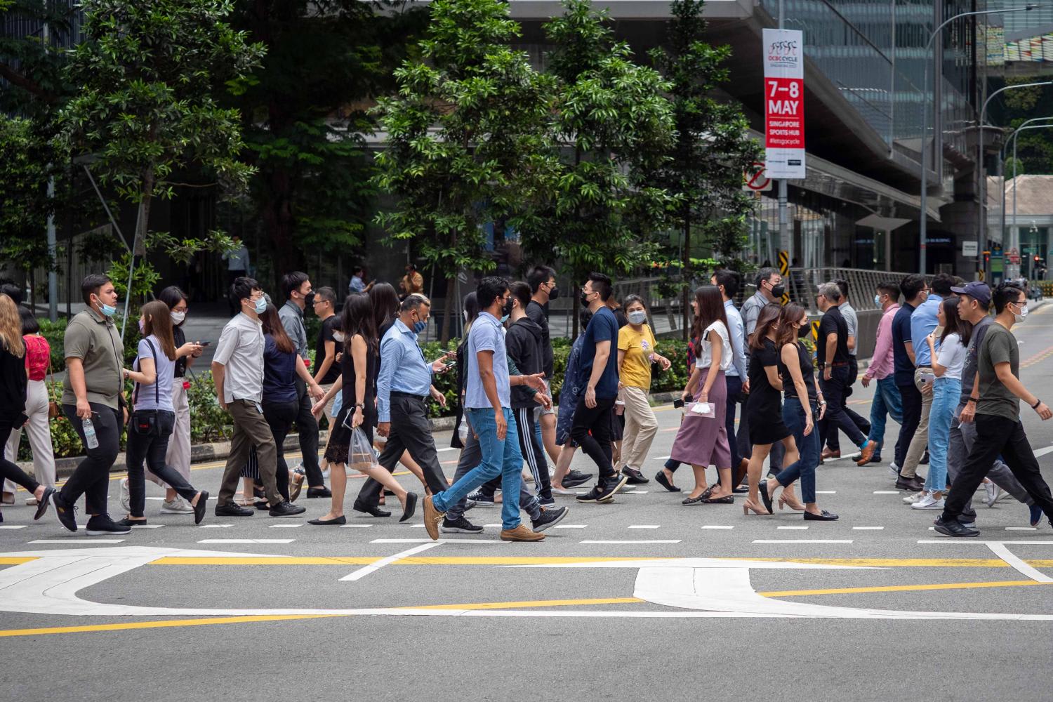 Civil servants received a mid-year bonus of 0.3 month last year. They did not receive any bonus in 2020. Civil servants received a mid-year bonus of 0.3 month last year. They did not receive any bonus in 2020.