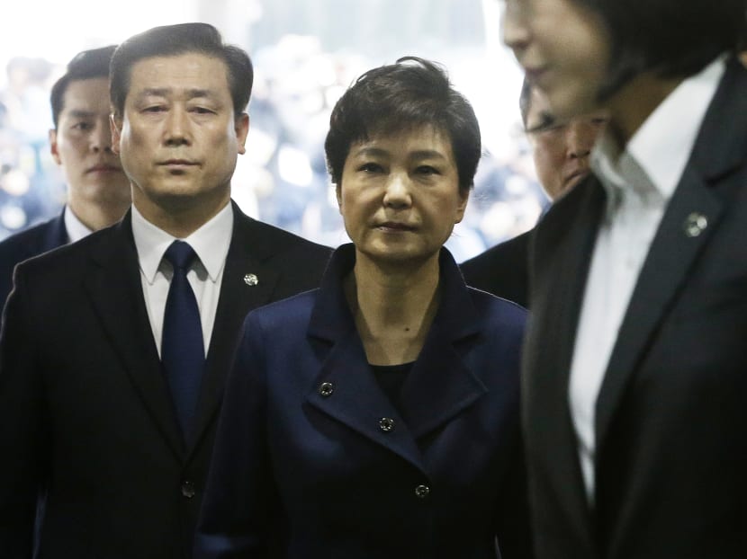 Ousted South Korean President Park Geun-hye arrives for questioning on her arrest warrant at the Seoul Central District Court in Seoul, South Korea. Photo: AP